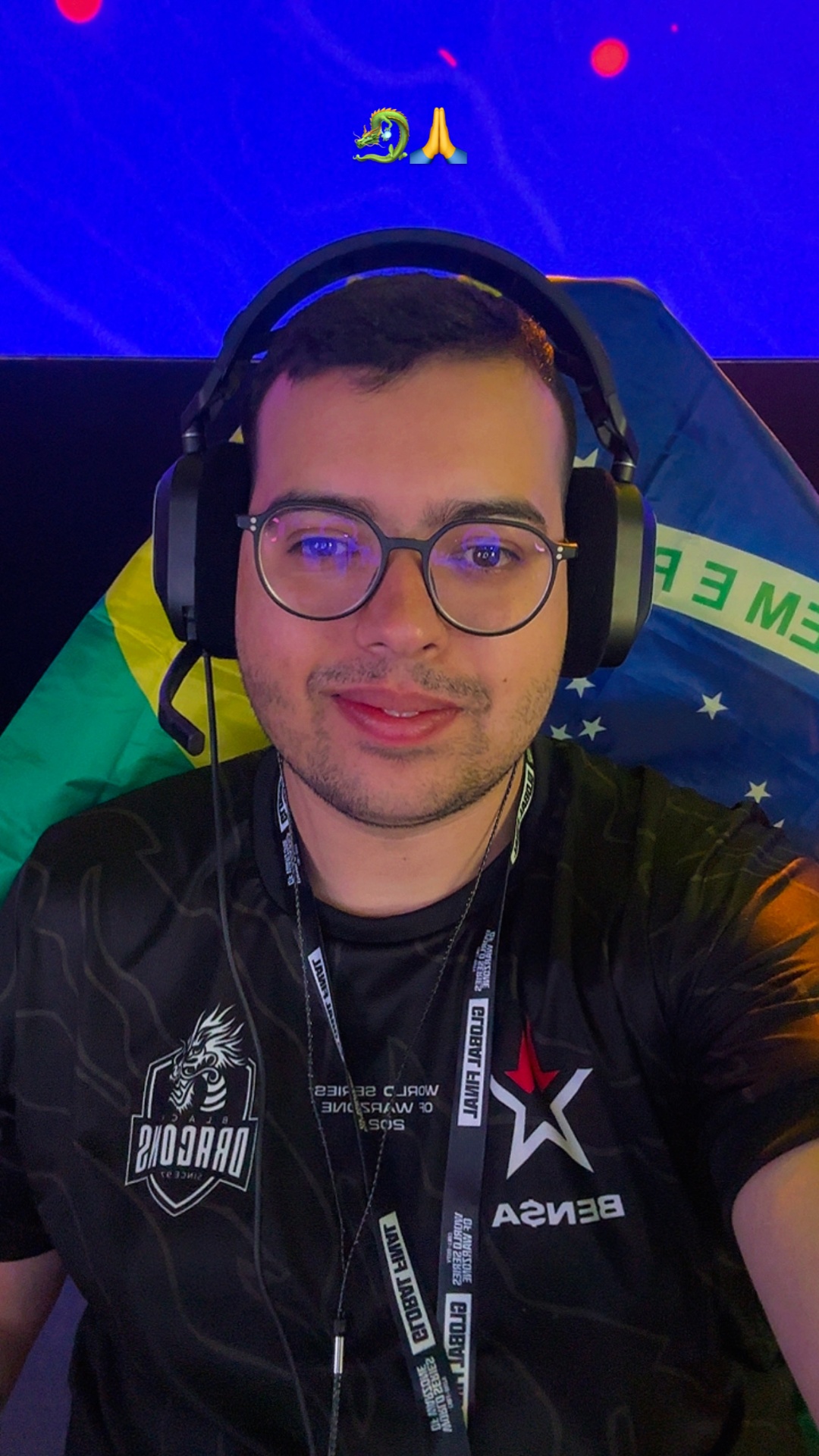 N4NOFPS competindo pela Black Dragons na World Series of Warzone