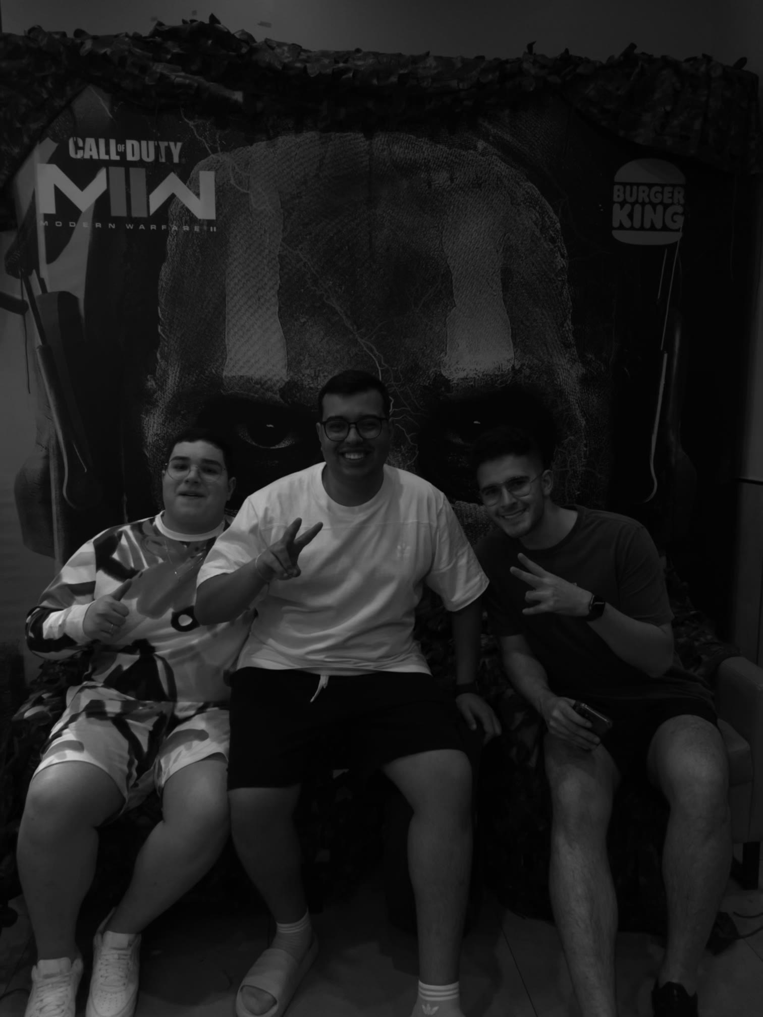 N4NOFPS com amigos em ativação de Call of Duty